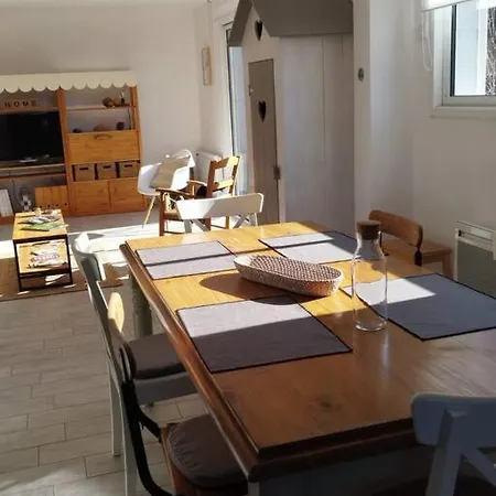 Tres Beau Neuf Et Fonctionnel Aux Portes Du Mans Et Du Circuit *