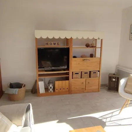 Holiday home Tres Beau Neuf Et Fonctionnel Aux Portes Du Mans Et Du Circuit *