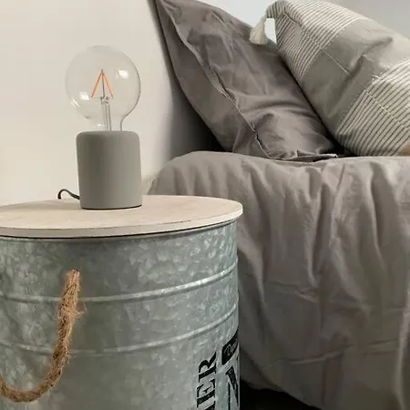 Tres Beau Neuf Et Fonctionnel Aux Portes Du Mans Et Du Circuit 度假居 *