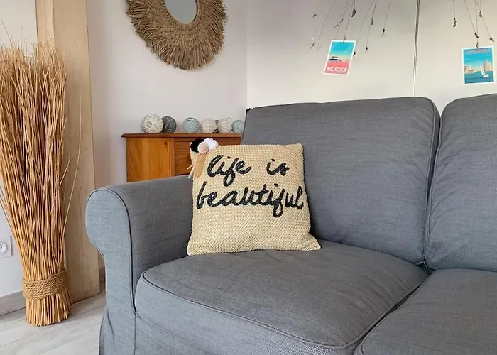 Prázdninový dům Tres Beau Neuf Et Fonctionnel Aux Portes Du Mans Et Du Circuit Teloché