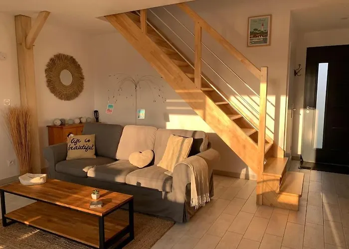 Tres Beau Neuf Et Fonctionnel Aux Portes Du Mans Et Du Circuit Prázdninový dům Teloché