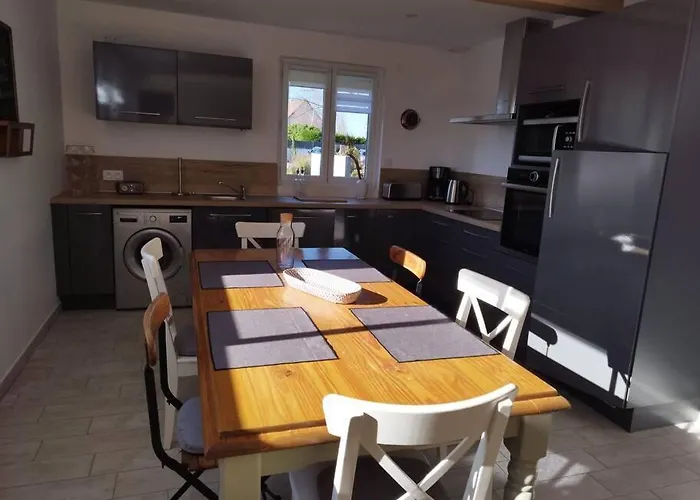 Tres Beau Neuf Et Fonctionnel Aux Portes Du Mans Et Du Circuit Prázdninový dům *